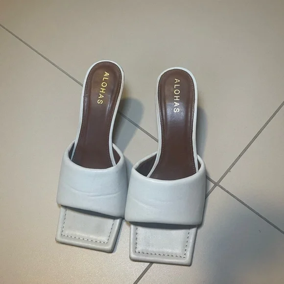 Alohas - puffy leather heel - Picture 5 of 8